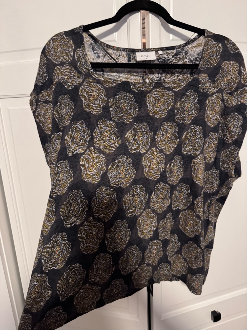 Foil Black Patterned Short Sleeve Tee
